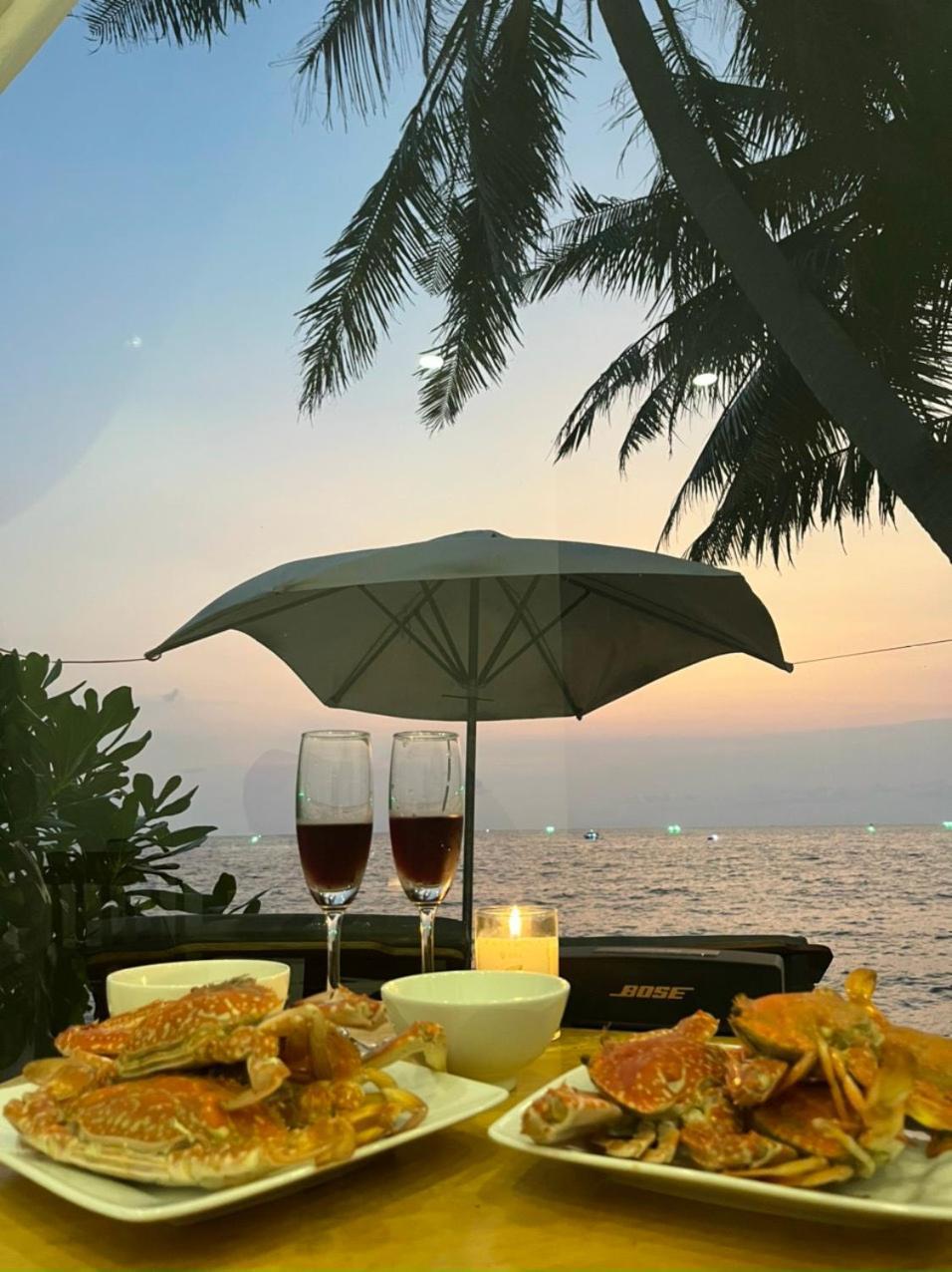 Larina Beach House Aparthotel Phu Quoc Exteriör bild